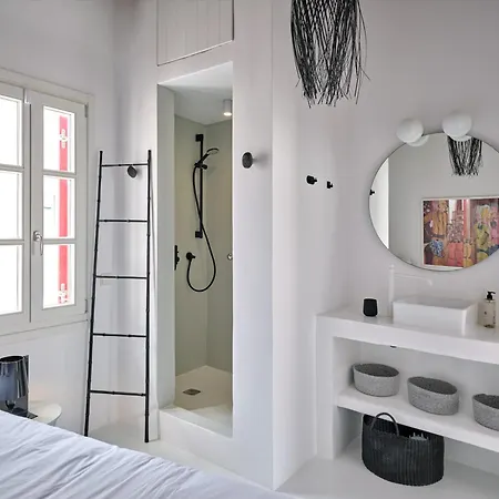 Chiara Mykonos Iii Apartment *